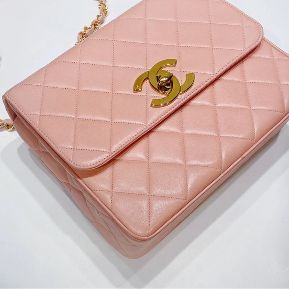 Extremely Rare Vintage Chanel Shoulder Bag with 24k gold plated hardware - Picture 12 of 14